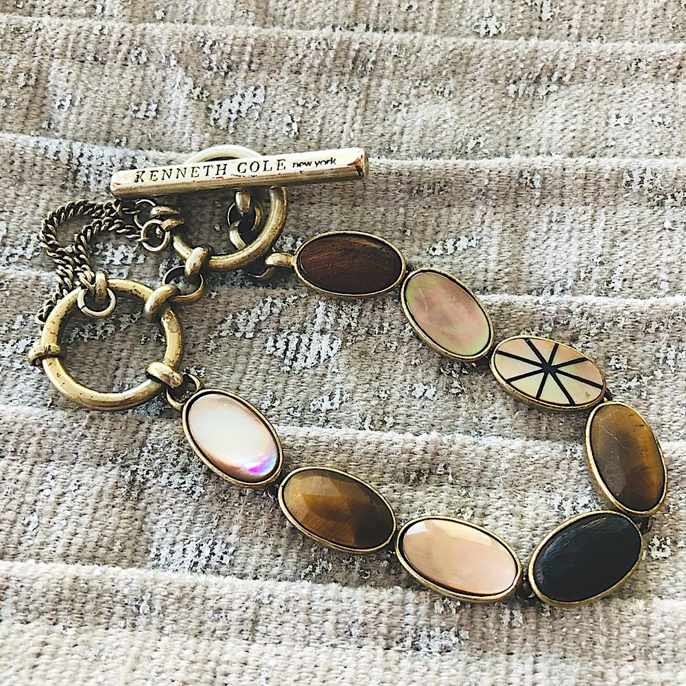 Kenneth Cole gold metal bracelet